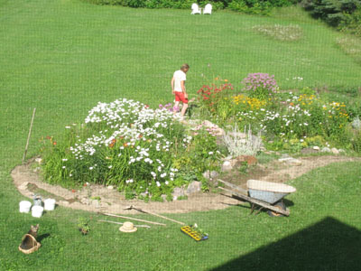 Expanding the front perrenial garden
