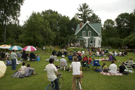 Piebird Picnic Marathon and Garden Concert - Photo by Liz Lott