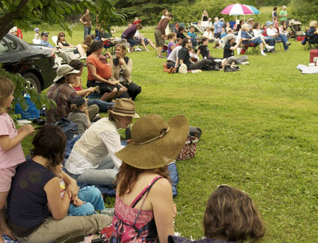 Piebird Picnic Marathon and Garden Concert - Photo by Liz Lott